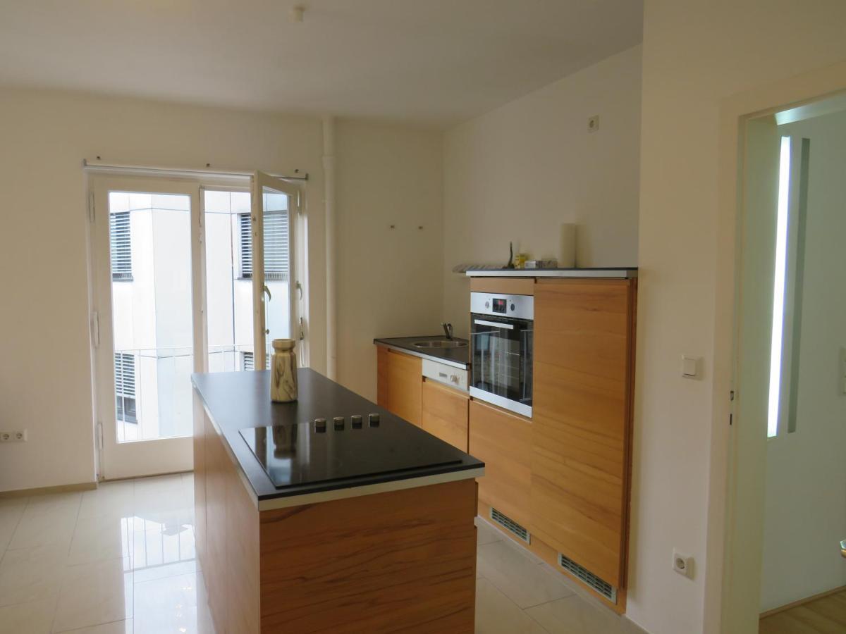 L8 Street - Mannheim Apartment ภายนอก รูปภาพ
